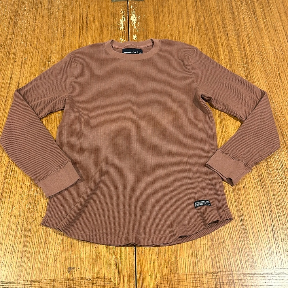 ABERCROMBIE AND FITCH Men’s Waffle Curve Long Sleeve